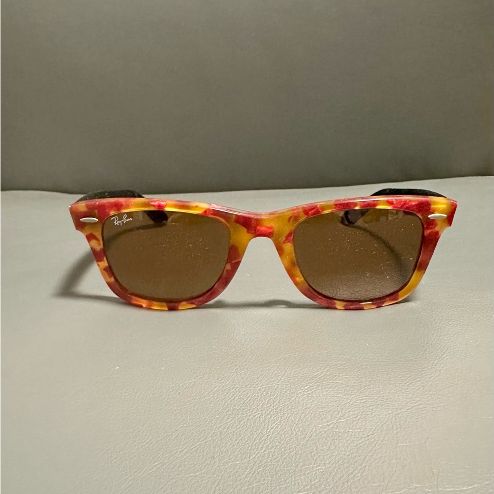 Ray-Ban Tortoise Shell Patterned Women’s Sunglasses